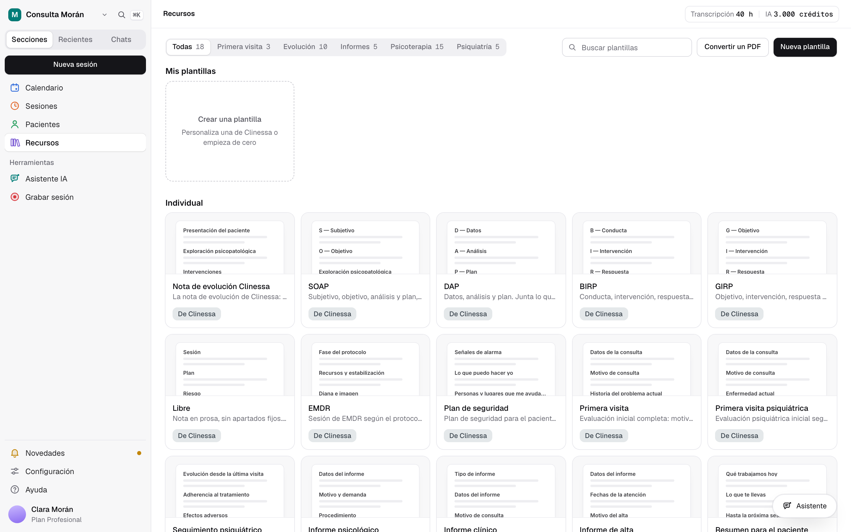 Biblioteca de recursos de Clinessa con plantillas de notas clínicas