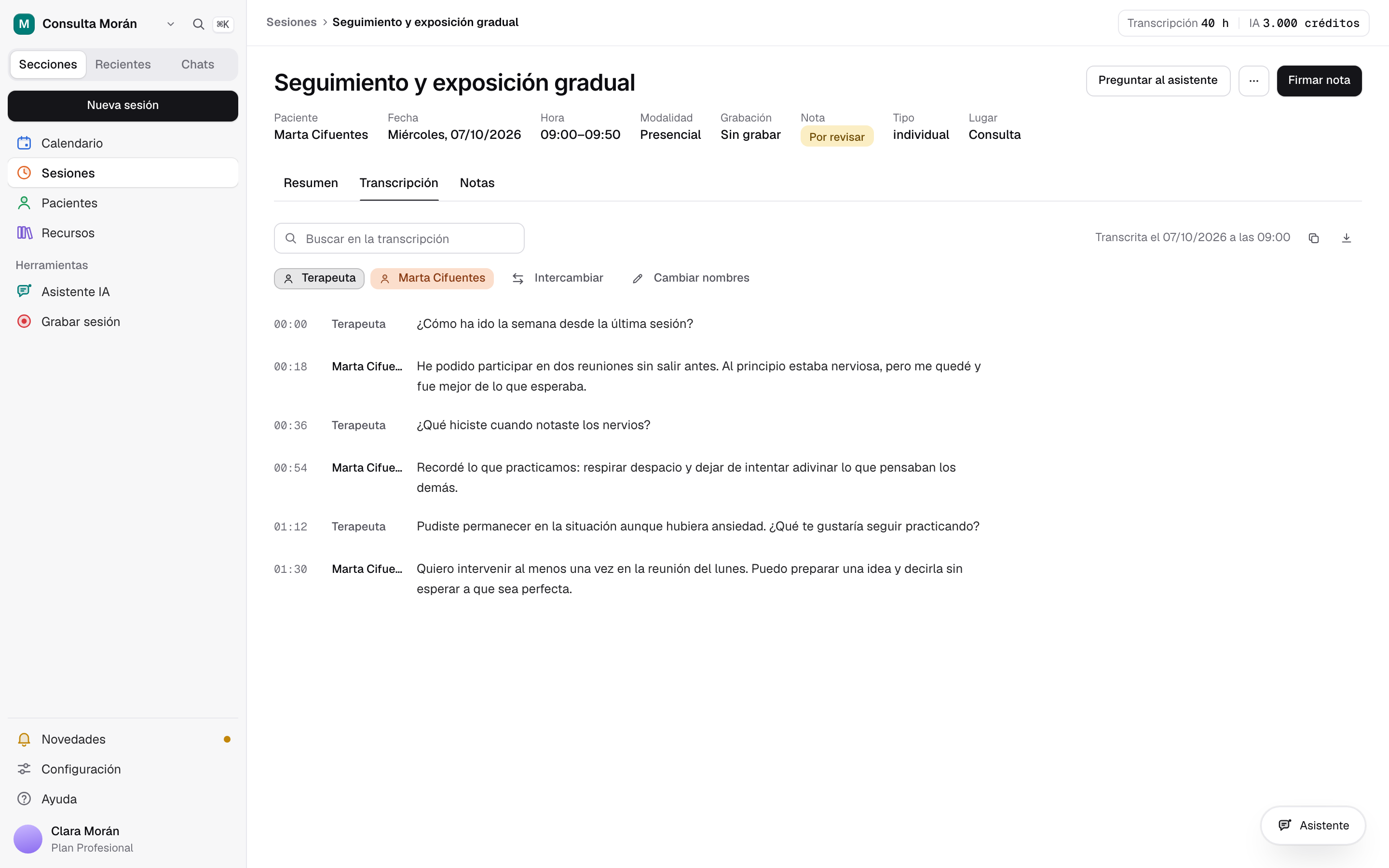 Transcripción de una sesión clínica con turnos identificados